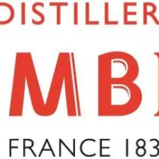 Distillerie la plus ancienne du Val de Loire, créée en 1834, créateur du Triple Sec à la même date.