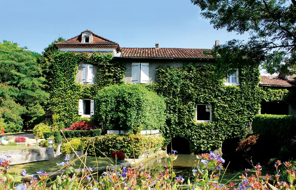 Extérieur du Moulin de la Veyssière