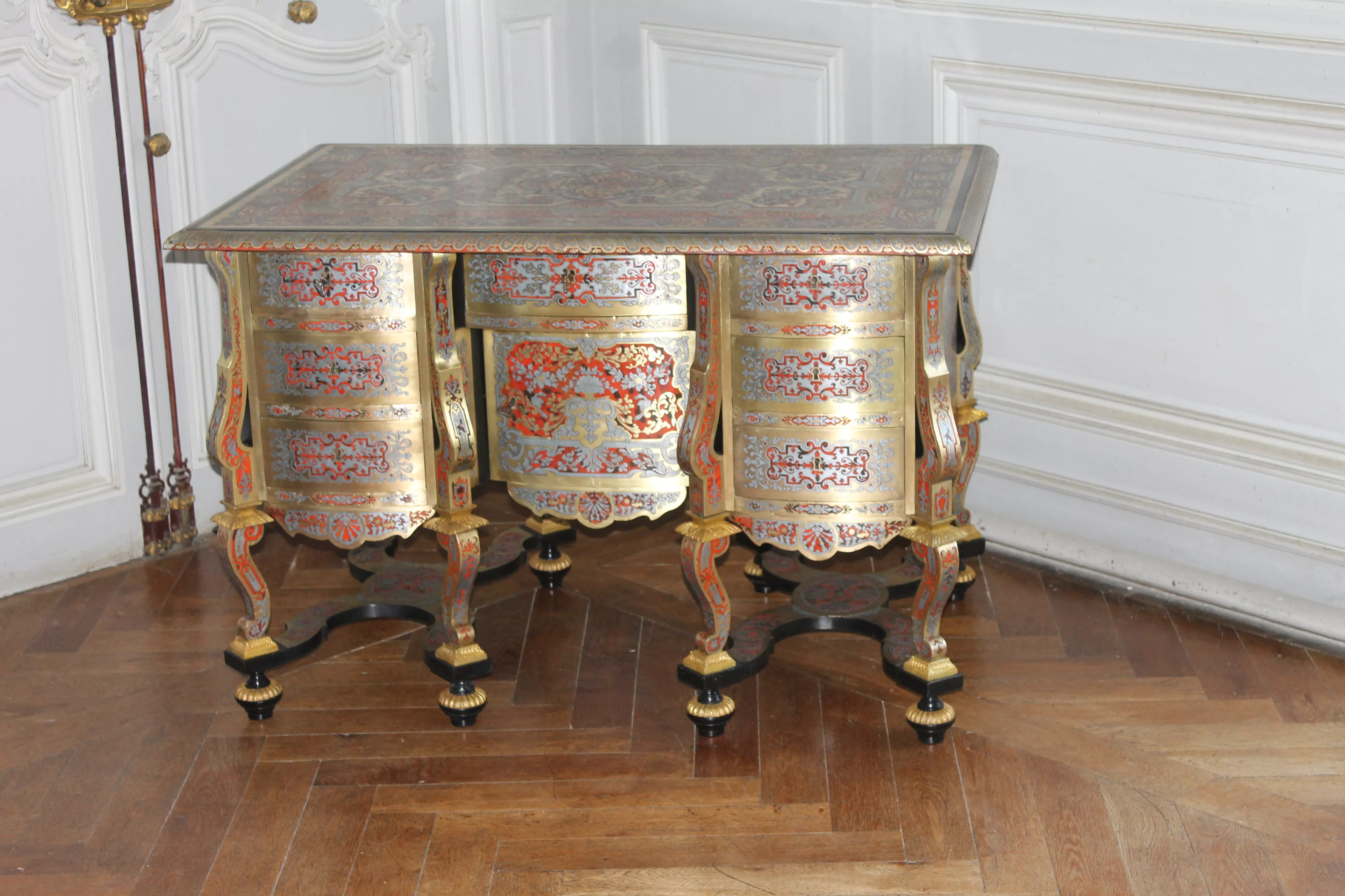 Bureau Mazarin.