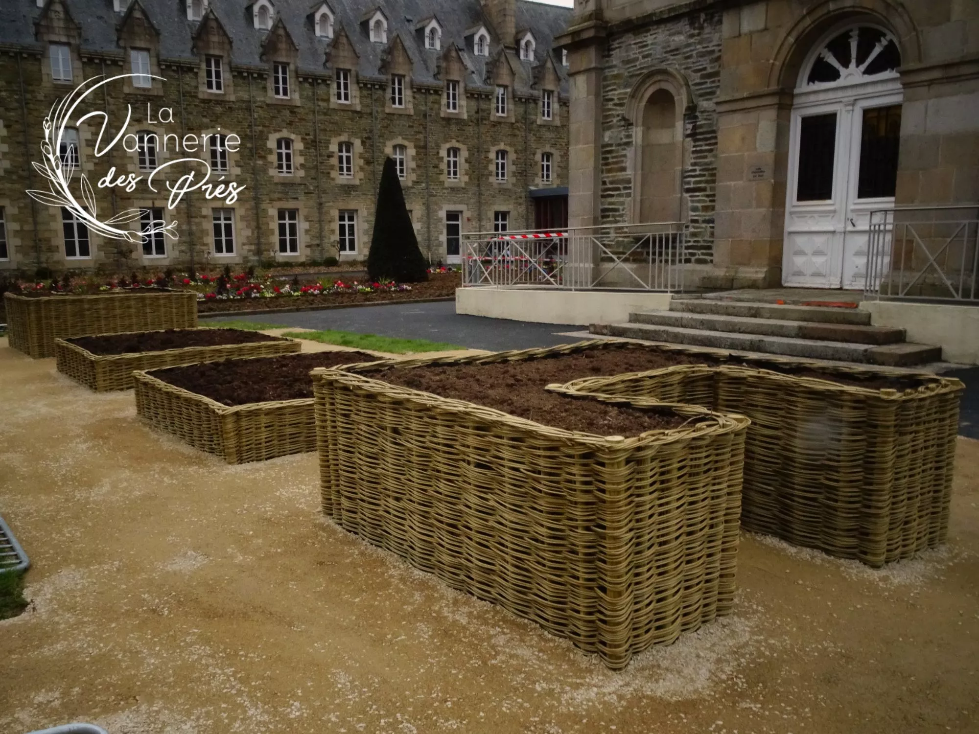 Carré potager osier