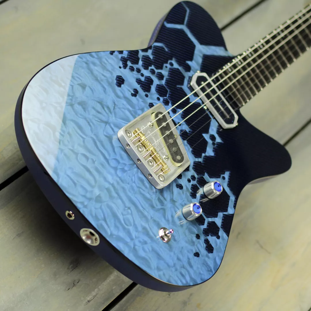 guitare bleue