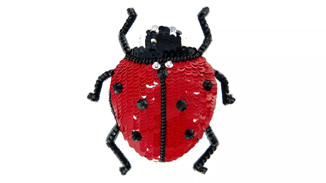 Broche brodée Coccinelle