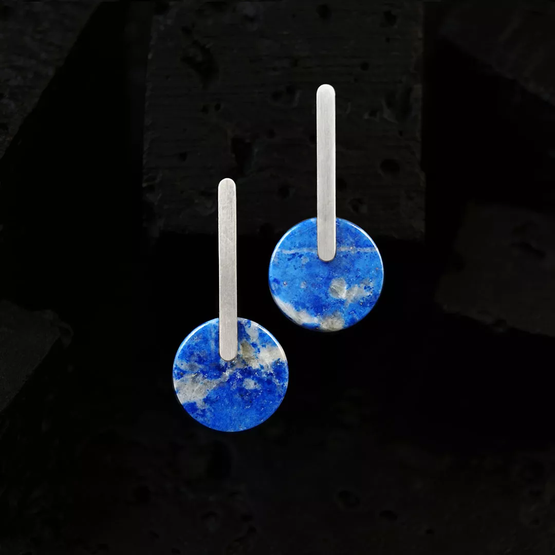 Boucles d'oreilles équilibre minéral lapis lazuli et argent 925