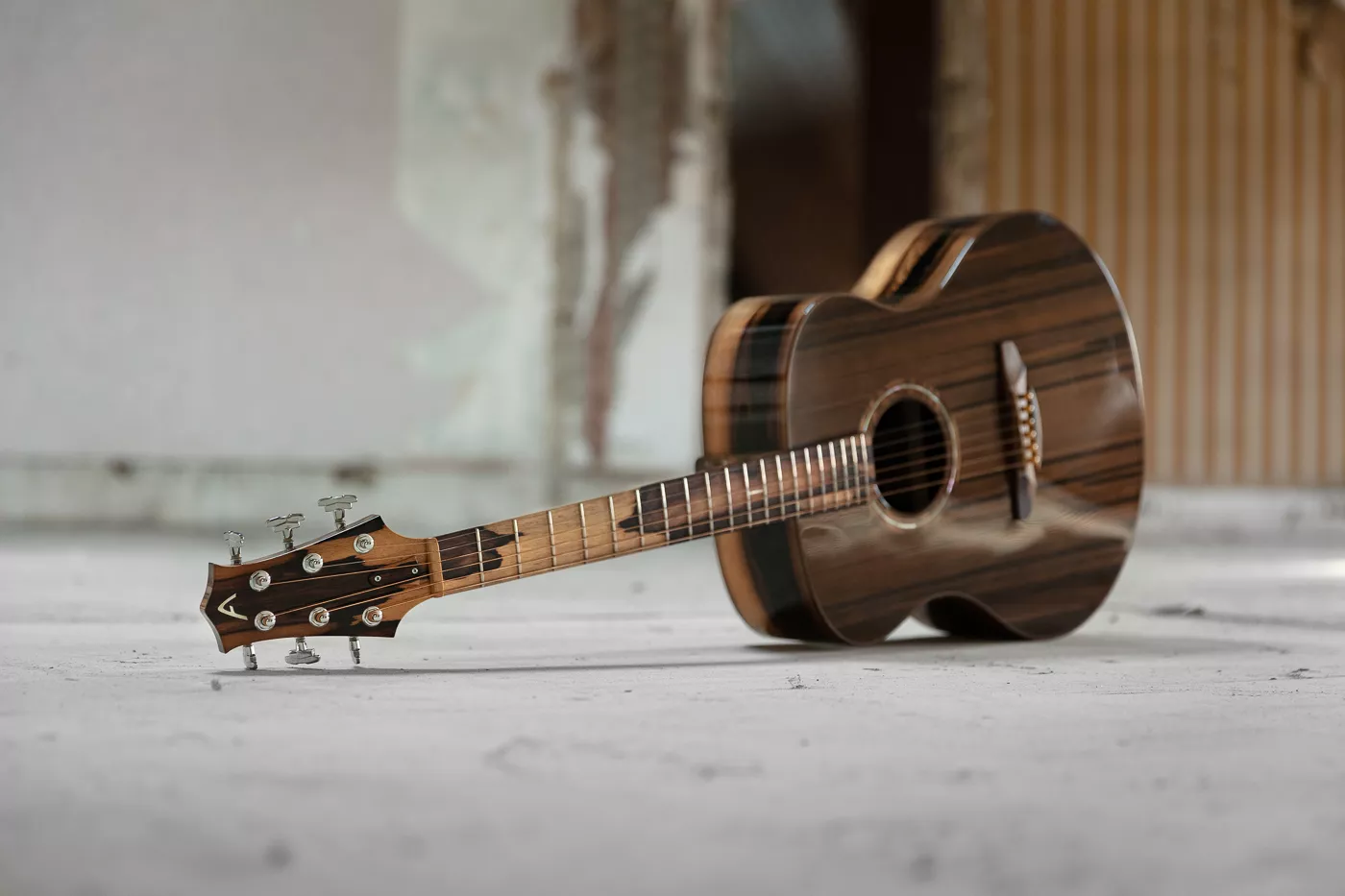 Folk Favier Guitars