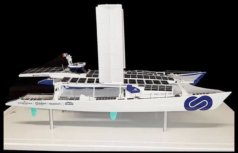 Maquette de Navire écologique Energy Observer par Maritime Design