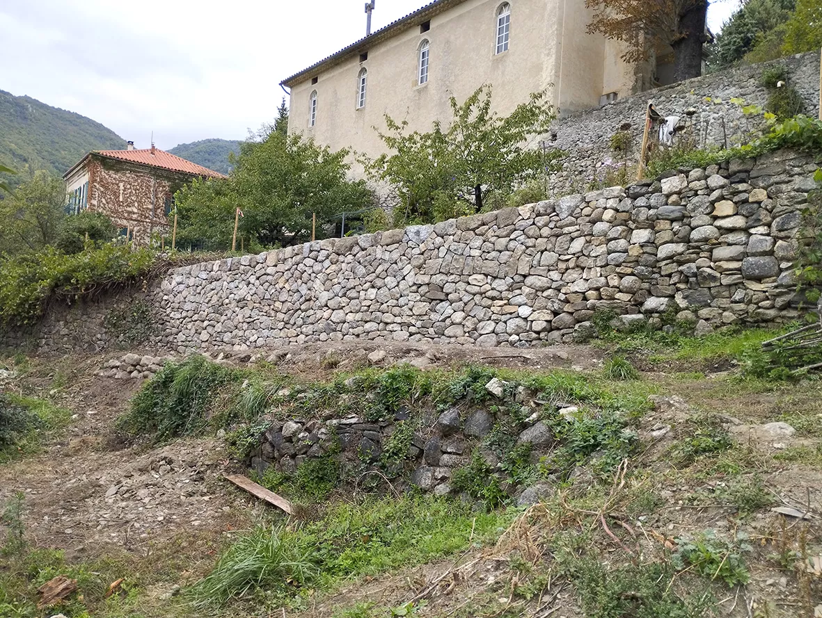 Mur de soutènement granit