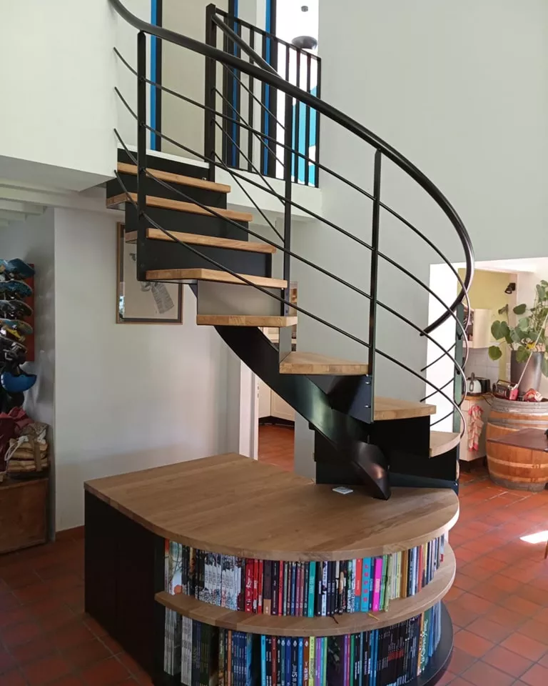 Escalier débillardé