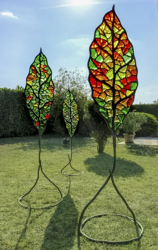 triptyque feuilles acier et dalle de verre