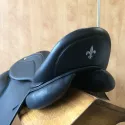 Selle brodée