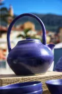 Théière violette