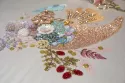 Œuvre brodée réalisée pour le XIVe Concours International de Broderie et présentée dans le cadre de la Biennale 2025 en Italie.
